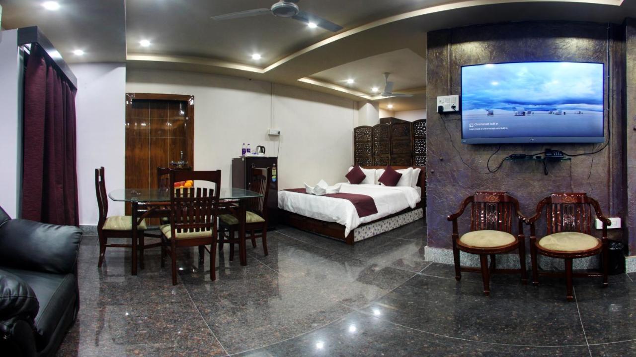 Bharalu Residency Hotell Guwahati Eksteriør bilde