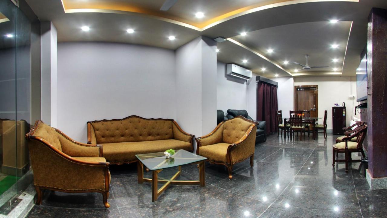 Bharalu Residency Hotell Guwahati Eksteriør bilde